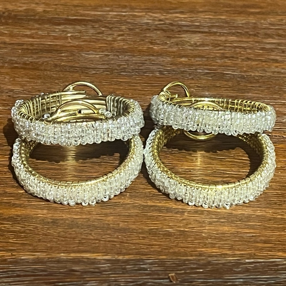 Gorgeous Set Of 4 PIER 1 Vintage Napkin Holder Rings Gold w/Sead Beads - Picture 6 of 10